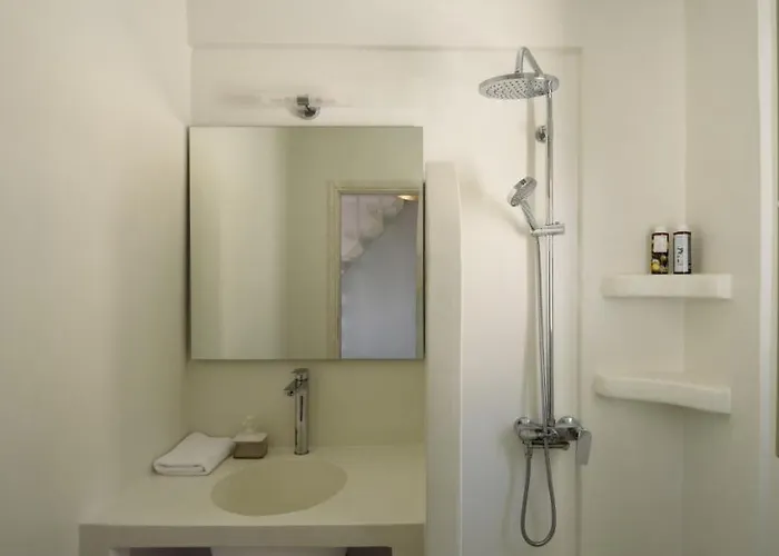 شقة Astravi Kímolos